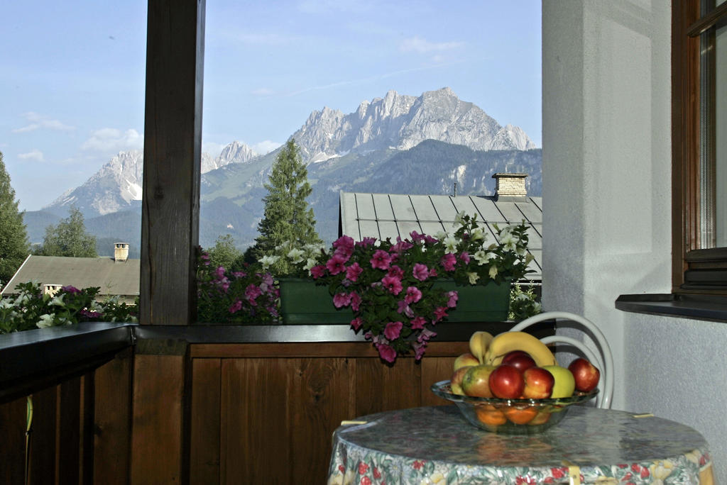 Hotel Sonne Sankt Johann in Tirol Rum bild